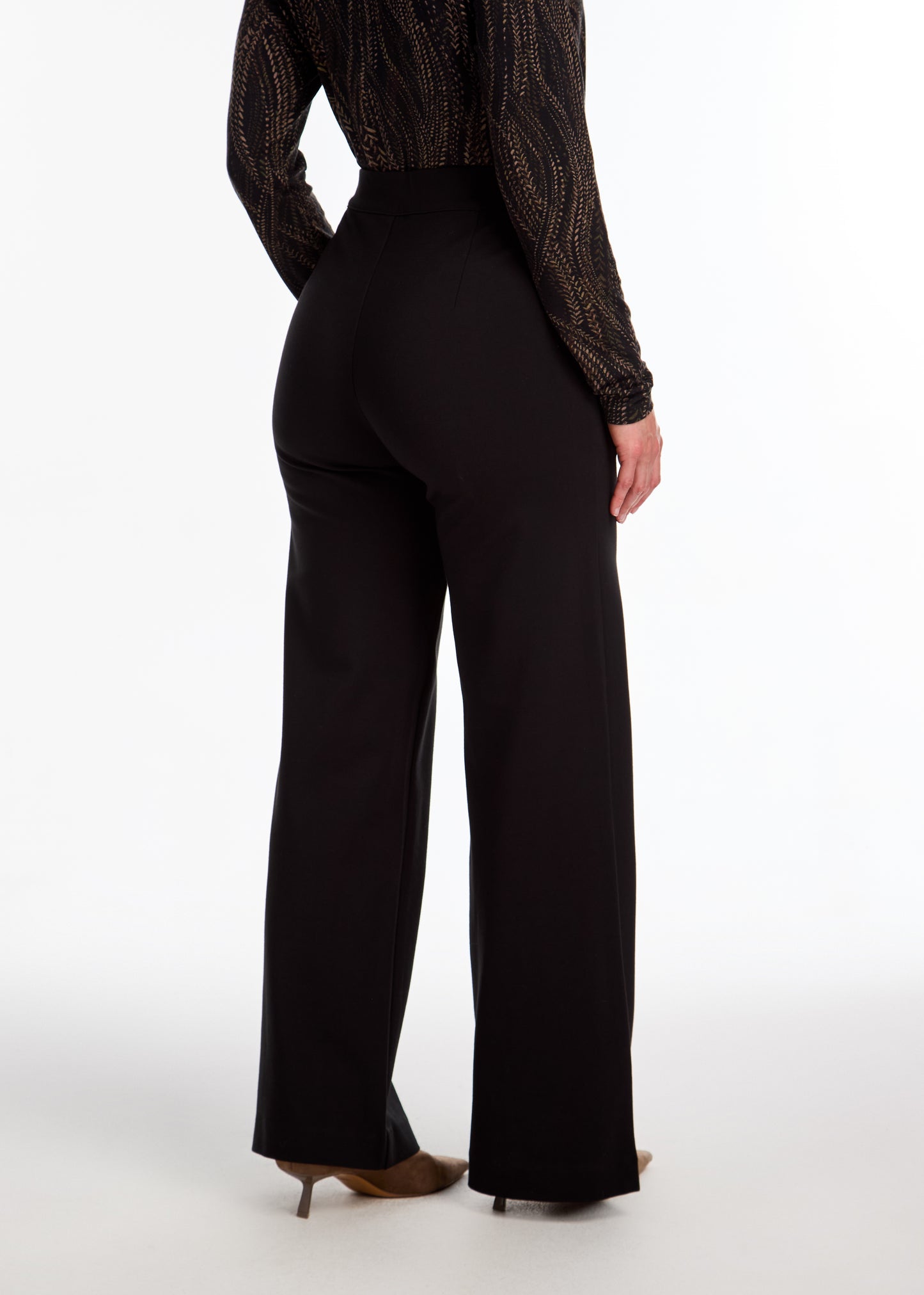 Pull-On Wide Leg Pant