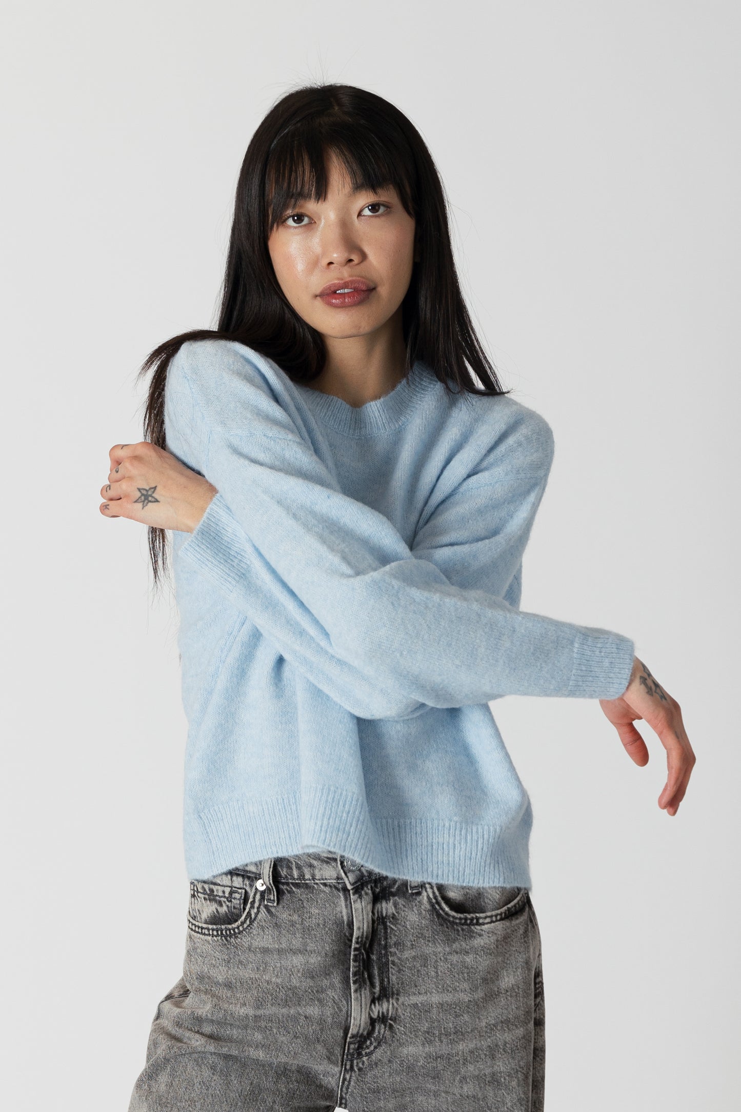 Avery Eco Lightweight Crewneck