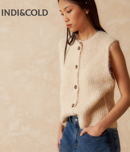 Ribbed Knitted Vest