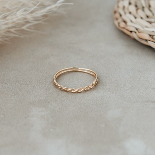 Ivy Ring