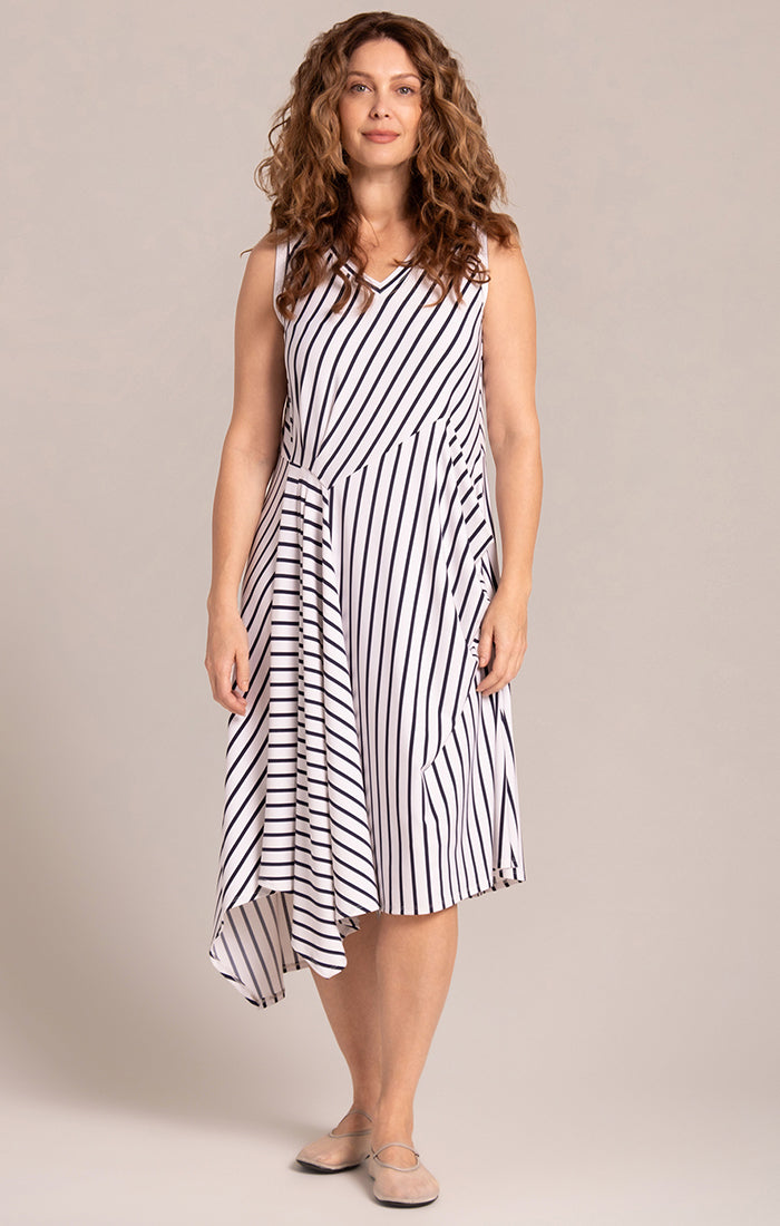 Sleeveless Slant Pocket Dress